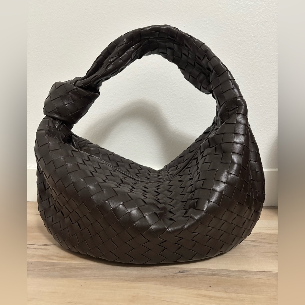 SOLD Bottega Veneta Jodie Classic Fondant